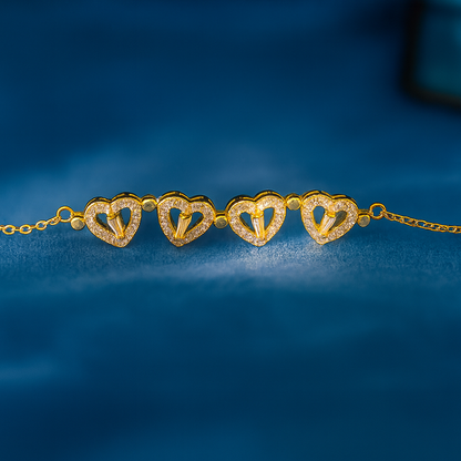 Caja de Rosa | Collar Trébol de Corazones Oro 18K