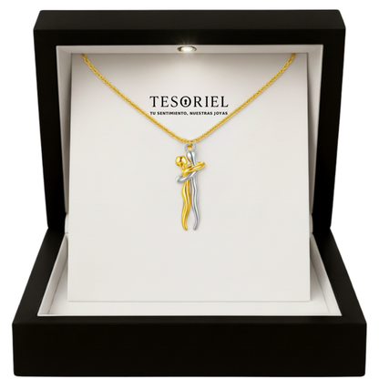 Colgante Abrazo Eterno Plata-Dorado con Cartas Especiales A Mano - Tesoriel