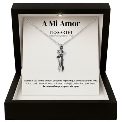 Colgante Abrazo Eterno Plata-Negro con Cartas Especiales A Mi Amor - Tesoriel