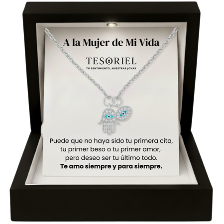 Colgante Mano de Fátima con Cartas Especiales A la Mujer de Mi Vida - Tesoriel