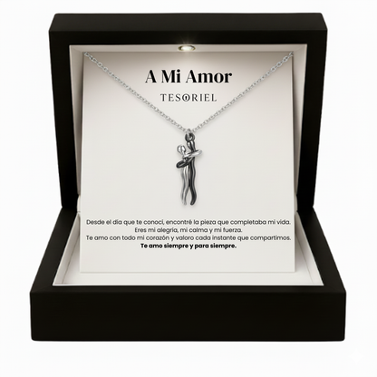 Colgante Abrazo Eterno Plata-Negro Para Mi Mujer/Novia (Con Carta Dedicatoria a Escoger)